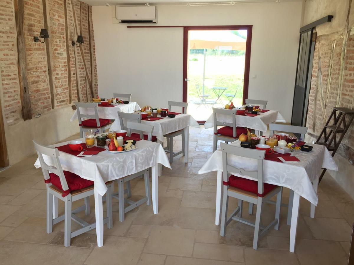Bed and Breakfast La Loubertine Géanges Exterior foto